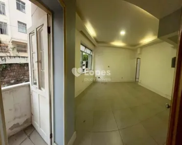 Apartamento com 2 Quartos à venda, 66m² no Copacabana, Rio de Janeiro