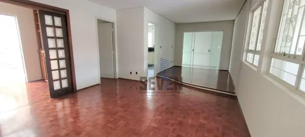 Casa com 3 Quartos à venda, 218m² no Madureira, Bauru