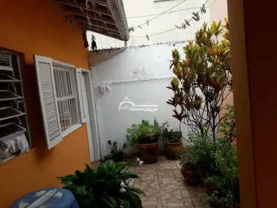 Casa com 2 Quartos à venda, 200m² no Centro, Jacareí