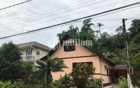 Casa com 2 Quartos à venda, 104m² no Primeiro de Maio, Brusque