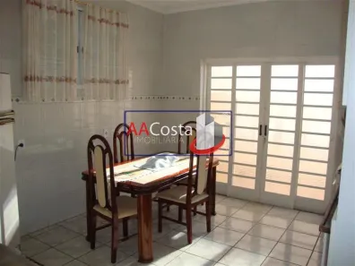Casa com 3 Quartos à venda, 144m² no Parque Residencial Nova Franca, Franca