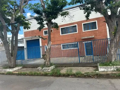 Galpão/Depósito/Armazém para alugar, 900m² no Chácaras Campos dos Amarais, Campinas
