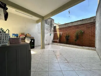 Sobrado com 3 Quartos à venda, 174m² no Jardim Vivan, São Paulo