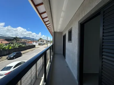 Sobrado com 2 Quartos à venda, 66m² no Melvi, Praia Grande