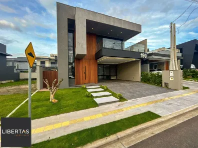 Casa de Condomínio com 4 Quartos à venda, 283m² no Centro, Gravataí