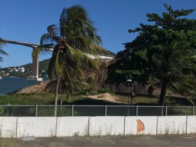 Imóvel Comercial com 14 Quartos para alugar, 776m² no Enseada do Suá, Vitória