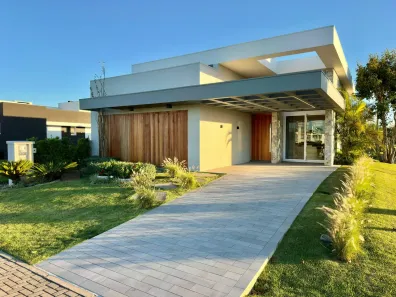 Casa de Condomínio com 4 Quartos à venda, 165m² no Capão da Canoa, Capão da Canoa