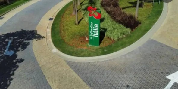 Lote/Terreno à venda, 592m² no Jardins Itália, Goiânia