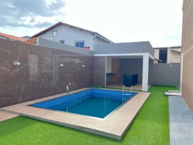 Apartamento com 2 Quartos à venda, 54m² no Monguba, Pacatuba