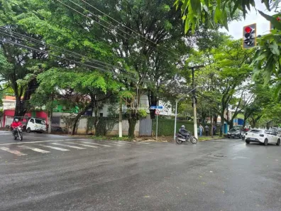 Lote/Terreno à venda, 606m² no Pinheiros, São Paulo
