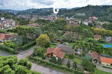 Casa com 3 Quartos à venda, 236m² no J Elizabete, Campos do Jordão