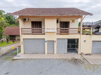 Imóvel Comercial à venda, 330m² no Anita Garibaldi, Joinville