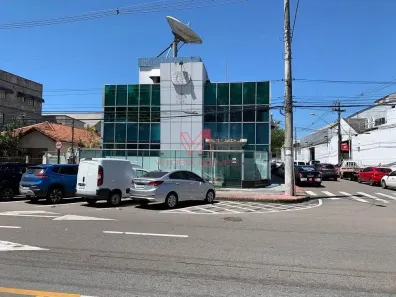 Sala Comercial para alugar, 900m² no Goiabeiras, Vitória