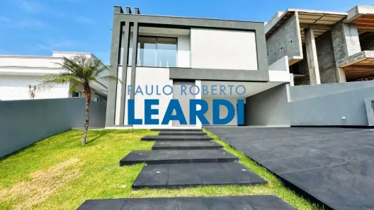 Casa de Condomínio com 4 Quartos à venda, 300m² no Residencial Real Park, Arujá