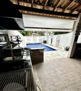 Casa com 3 Quartos à venda, 298m² no Vila Irmãos Arnoni, São Paulo