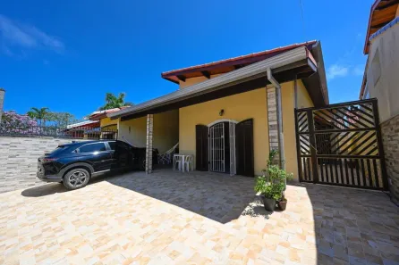 Casa com 3 Quartos à venda, 131m² no Balneario Tres Marias, Peruíbe