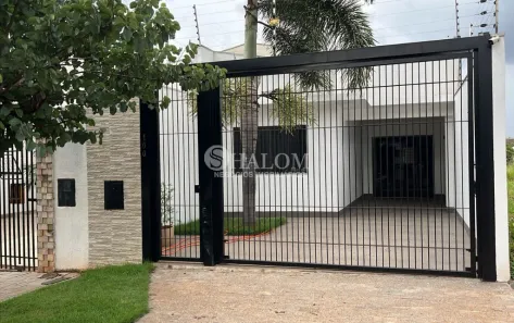 Casa com 3 Quartos à venda, 105m² no Jardim Itália, Maringá