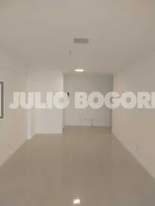 Sala Comercial à venda, 31m² no Ingá, Niterói