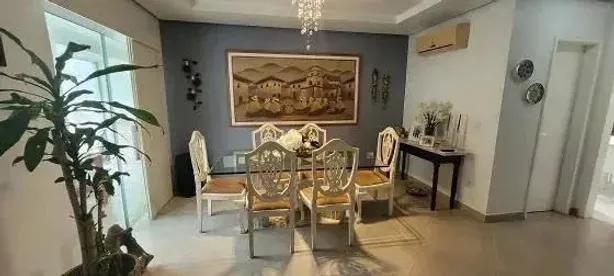 Casa de Condomínio com 5 Quartos à venda, 255m² no Recreio dos Bandeirantes, Rio de Janeiro