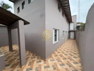 Casa com 2 Quartos à venda, 90m² no Jardim Siesta, Jacareí