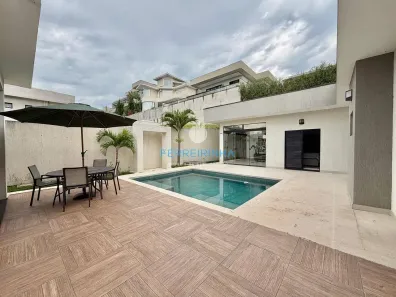 Casa de Condomínio com 3 Quartos para alugar, 261m² no Condomínio Residencial Jaguary, São José dos Campos