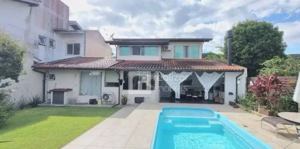Casa com 4 Quartos à venda, 504m² no Córrego Grande, Florianópolis