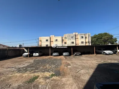 para alugar, 600m² no Brasil, Uberlândia