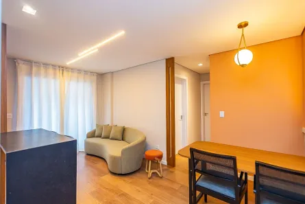 Apartamento com 2 Quartos para alugar, 53m² no Campina do Siqueira, Curitiba