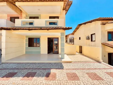 Casa de Condomínio com 3 Quartos para alugar, 120m² no , Aquiraz