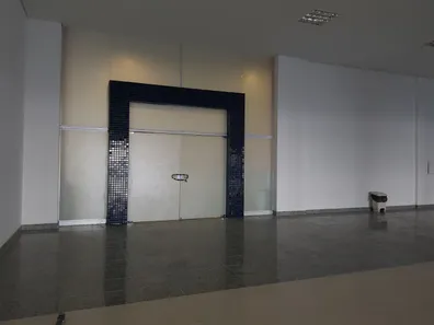 Ponto Comercial para alugar, 367m² no Zona Industrial, Brasília