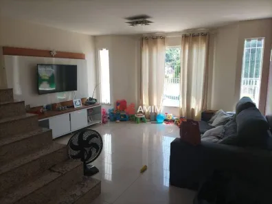 Casa com 3 Quartos à venda, 230m² no Fátima, Niterói
