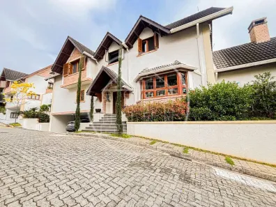 Casa com 6 Quartos à venda, 702m² no Chácara Monte Alegre, São Paulo