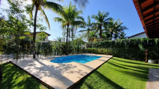 Casa de Condomínio com 3 Quartos para alugar, 250m² no Balneário Praia do Pernambuco, Guarujá