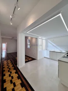 Apartamento com 2 Quartos à venda, 81m² no Centro Histórico, Porto Alegre
