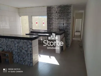 Casa com 2 Quartos à venda, 60m² no Laranjeiras, Uberlândia