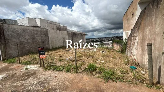 Lote/Terreno à venda, 500m² no Cidade Jardim, Uberlândia