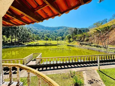 Fazenda/Sítio com 3 Quartos à venda, 500m² no Providência, Teresópolis