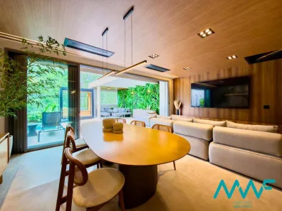 Casa de Condomínio com 2 Quartos à venda, 200m² no Tamboré, Santana de Parnaíba