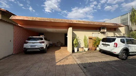 Casa com 5 Quartos à venda, 580m² no Setor Sul, Goiânia