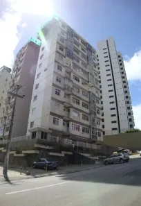 Apartamento com 2 Quartos para alugar, 77m² no Petrópolis, Natal