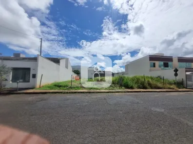 Lote/Terreno à venda, 400m² no Custódio Pereira, Uberlândia