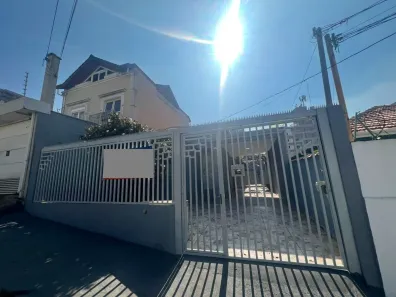 Casa com 3 Quartos para alugar, 180m² no Chácara Inglesa, São Paulo
