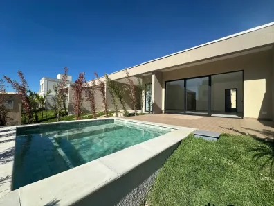 Casa de Condomínio com 3 Quartos à venda, 172m² no Residencial Jardins Lyon, Aparecida de Goiânia