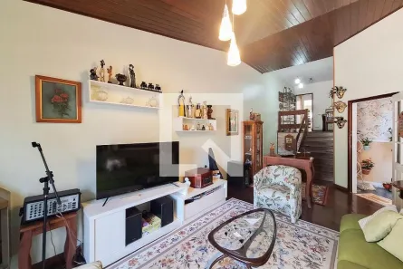 Casa com 3 Quartos à venda, 200m² no Jardim Paraíso, São Paulo