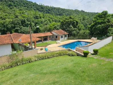 Fazenda/Sítio com 6 Quartos à venda, 1000m² no Bairro do Cambará, São Roque