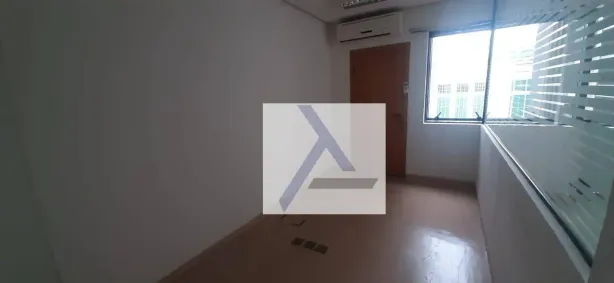 Sala Comercial à venda, 41m² no Vila Olímpia, São Paulo