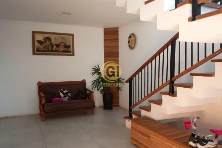 Sobrado com 3 Quartos para alugar, 190m² no Residencial Parque dos Sinos, Jacareí