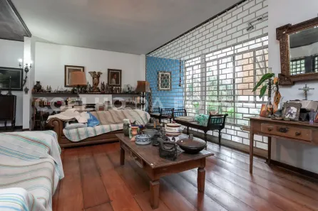 Imóvel Comercial com 3 Quartos à venda, 284m² no Jardim Guedala, São Paulo