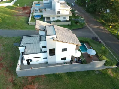 Sobrado com 3 Quartos à venda, 236m² no , Porangaba