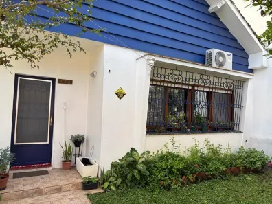 Casa com 3 Quartos à venda, 231m² no Menino Deus, Porto Alegre